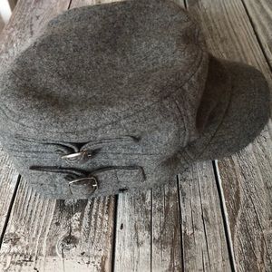 Ladies wool hat ⭐️ 3 for $15 ⭐️